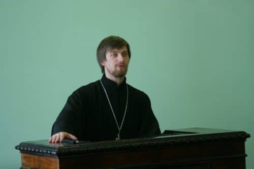 Священник Морского собора принял участие в конференции, посвященной праведному Феодору Ушакову