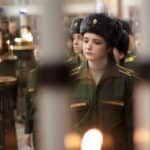 Курсанты и кадеты IT-школы Военной академии связи молились в Морском соборе Кронштадта
