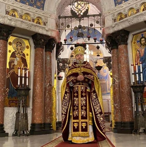 Архимандрит Алексий (Ганьжин) совершил Божественную Литургию в день памяти святого праведного Иоанна Кронштадтского